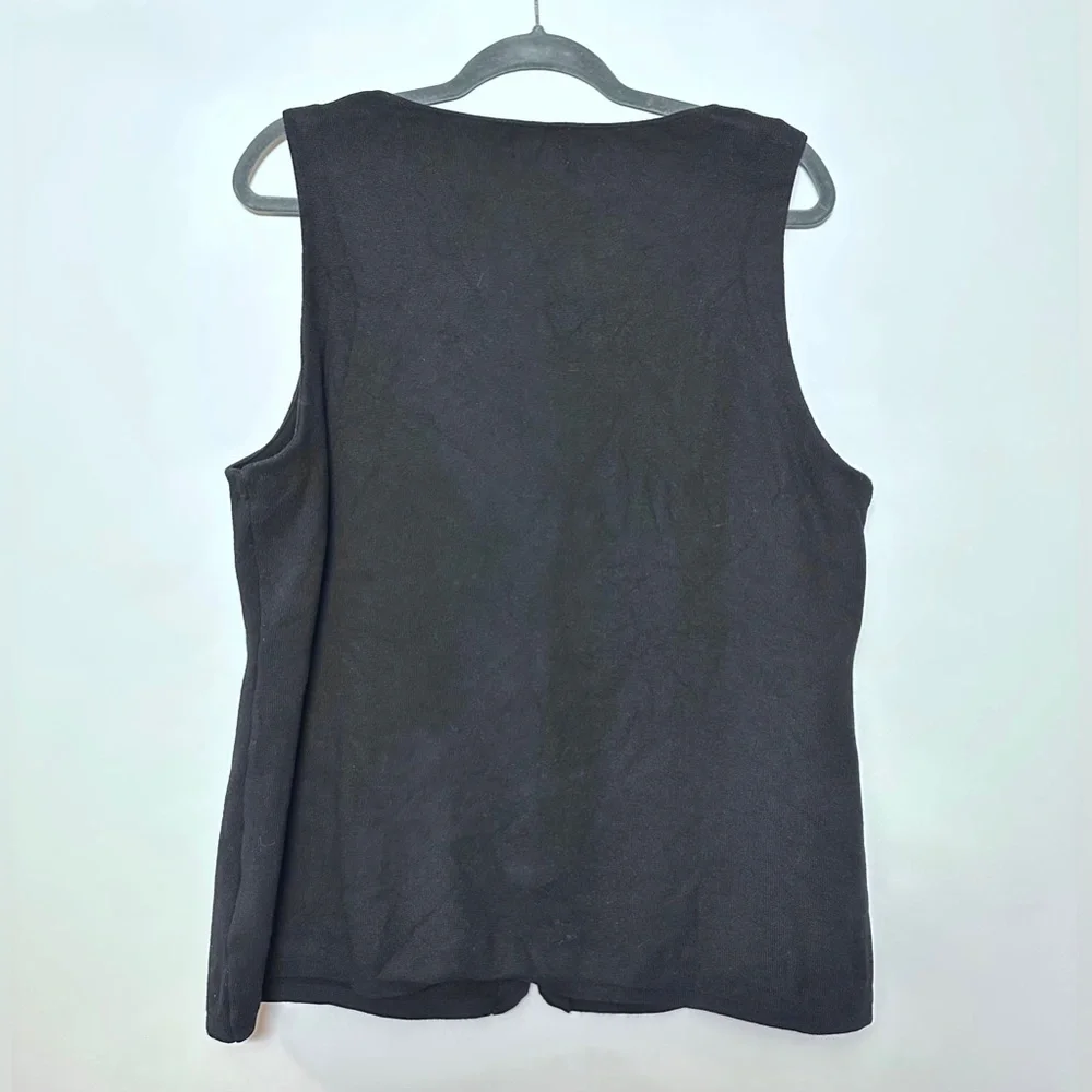 Fine-Knit Vest - Picture 3 of 6
